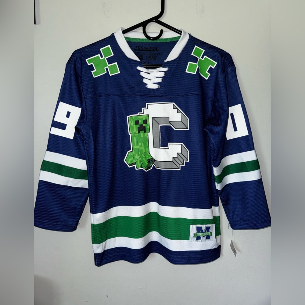 NWT Kids Minecraft Jersey